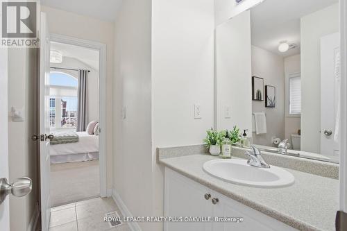 3488 Rebecca Street, Oakville, ON - Indoor Photo Showing Bathroom