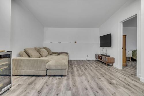 Salon - 575 Rue Hallé, Lévis (Desjardins), QC - Indoor Photo Showing Living Room