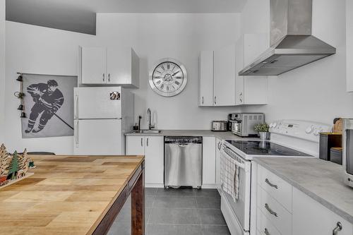 Cuisine - 575 Rue Hallé, Lévis (Desjardins), QC - Indoor Photo Showing Kitchen