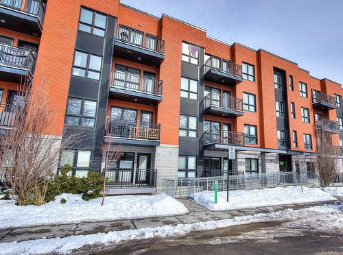 Frontage - 209-2145 Rue St-Clément, Montréal (Mercier/Hochelaga-Maisonneuve), QC - Outdoor With Balcony With Facade