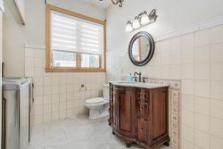 Powder room - 