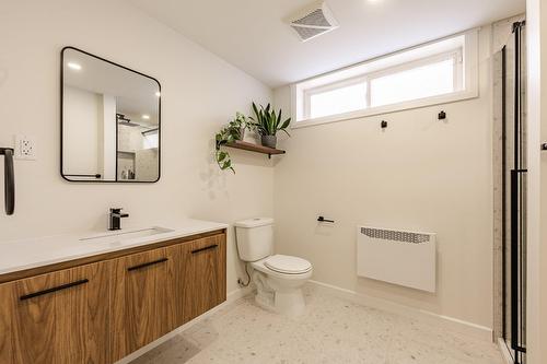 Salle de bains - 412 Boul. St-Joseph, Sainte-Julie, QC - Indoor Photo Showing Bathroom