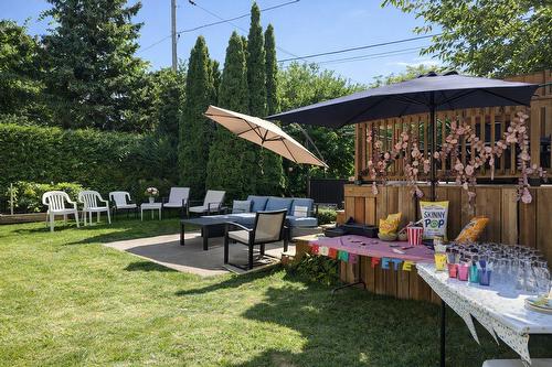 Cour - 412 Boul. St-Joseph, Sainte-Julie, QC - Outdoor With Backyard