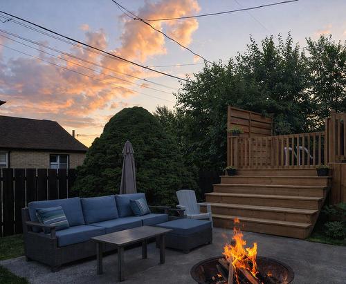 Terrasse - 412 Boul. St-Joseph, Sainte-Julie, QC - Outdoor