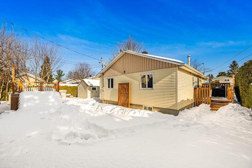 Cour - 412 Boul. St-Joseph, Sainte-Julie, QC - Outdoor