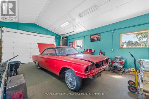 122 Lisgar Street, Brighton, ON - Indoor Photo Showing Garage