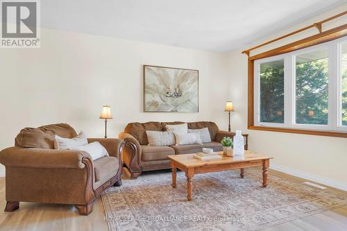122 Lisgar Street, Brighton, ON - Indoor Photo Showing Living Room