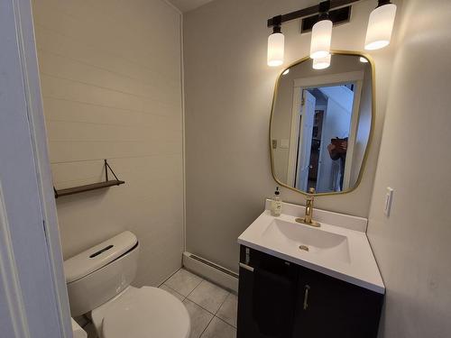 14 Drake Street, Marathon, ON - Indoor Photo Showing Bathroom