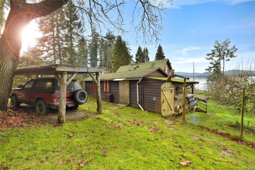 417 Sunset Pl, Mayne Island, BC 