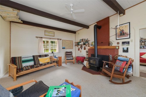 417 Sunset Pl, Mayne Island, BC 