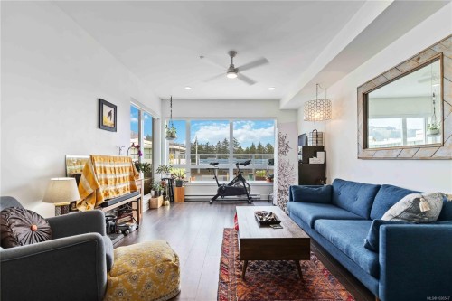 310-1311 Lakepoint Way, Langford, BC 