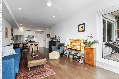 310-1311 Lakepoint Way, Langford, BC 