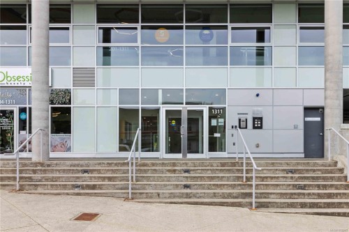 310-1311 Lakepoint Way, Langford, BC 