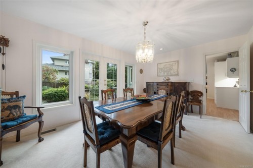 1741 Barrie Rd, Saanich, BC 