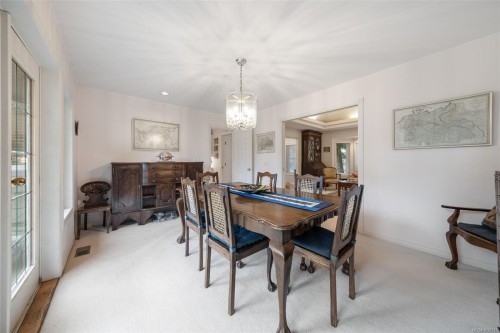 1741 Barrie Rd, Saanich, BC 