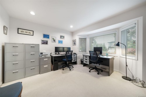 1741 Barrie Rd, Saanich, BC 