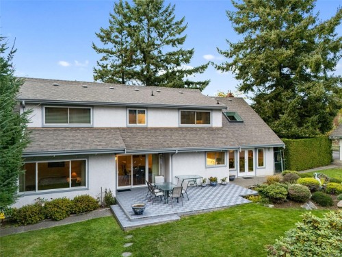 1741 Barrie Rd, Saanich, BC 