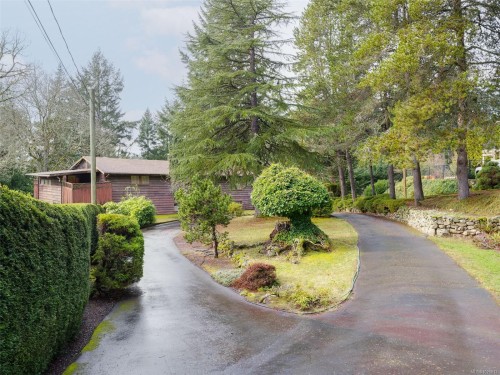 913 Gade Rd, Langford, BC 