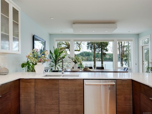 4885 Prospect Lake Rd, Saanich, BC 