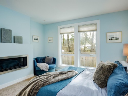 4885 Prospect Lake Rd, Saanich, BC 