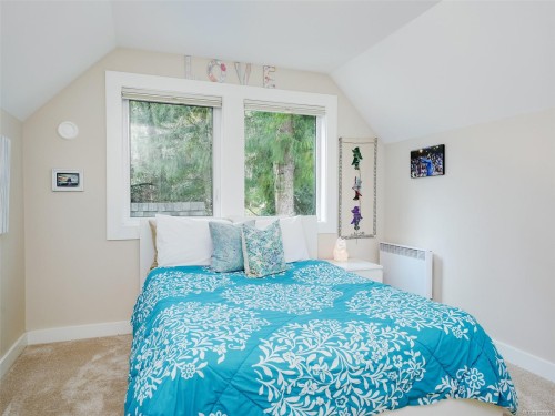 4885 Prospect Lake Rd, Saanich, BC 