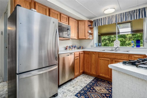 9437 Martin Park Dr, Black Creek, BC 