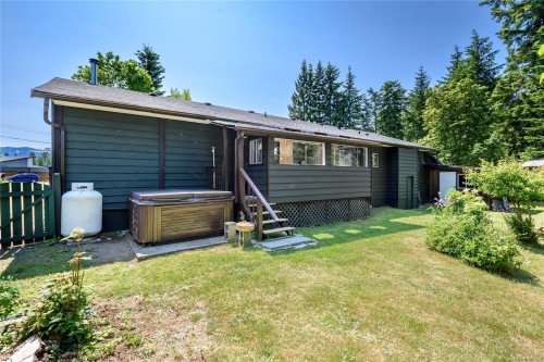 9437 Martin Park Dr, Black Creek, BC 