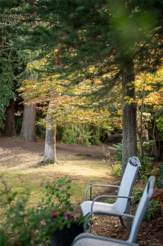 2162 Brighton Ave, Oak Bay, BC 