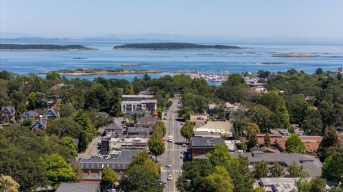 2162 Brighton Ave, Oak Bay, BC 