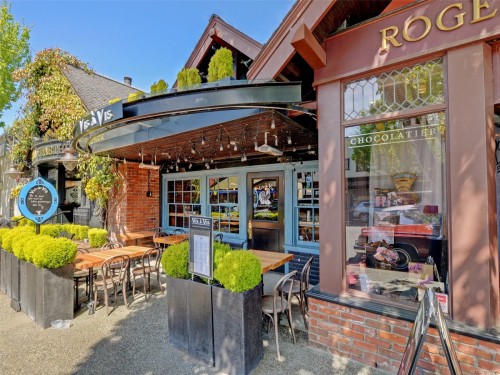 2162 Brighton Ave, Oak Bay, BC 