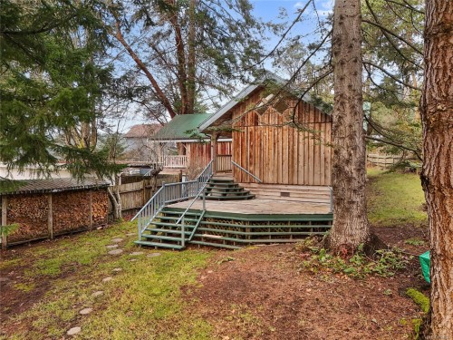 421 Sunset Pl, Mayne Island, BC 