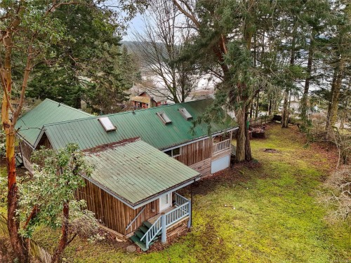 421 Sunset Pl, Mayne Island, BC 