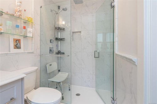 6153 Garside Rd, Nanaimo, BC 