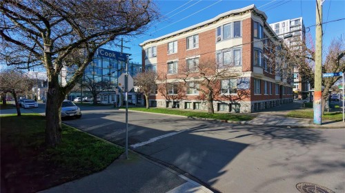 1026 Cook St, Victoria, BC 