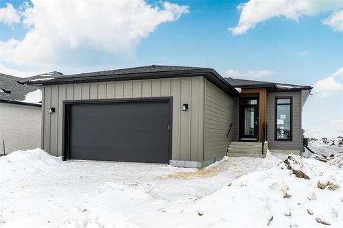 17 Parkrose Pl, St Adolphe, MB 