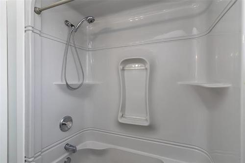 161 Avaco Dr, Winnipeg, MB 