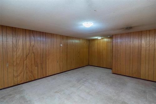 161 Avaco Dr, Winnipeg, MB 