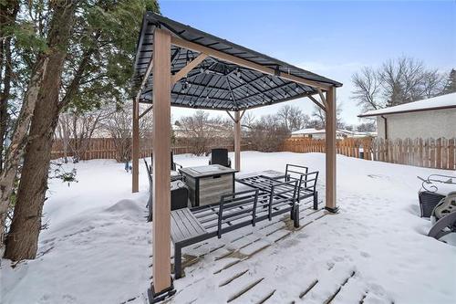 95 Gardenia Bay, Winnipeg, MB 