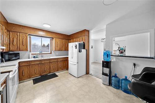 95 Gardenia Bay, Winnipeg, MB 