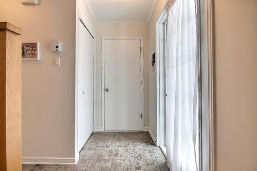 Hall d'entrée/Vestibule - 20 Rue Joseph-Bepka, Blainville, QC - Indoor Photo Showing Other Room