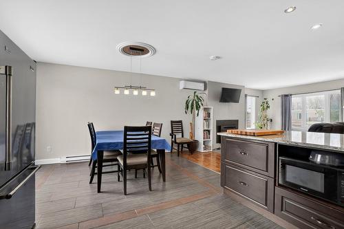 Salle à manger - 40 Av. Napoléon, Mascouche, QC - Indoor Photo Showing Dining Room