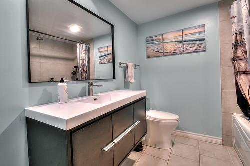 Bathroom - 215-73 Boul. Des Hauts-Bois, Sainte-Julie, QC - Indoor Photo Showing Bathroom