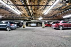 Garage - 