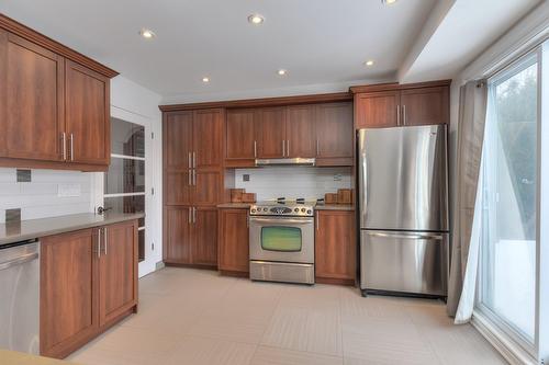 Cuisine - 50 Rue Westpark, Dollard-Des-Ormeaux, QC - Indoor Photo Showing Kitchen