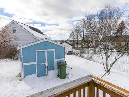 16 High Street, Dartmouth, NS 