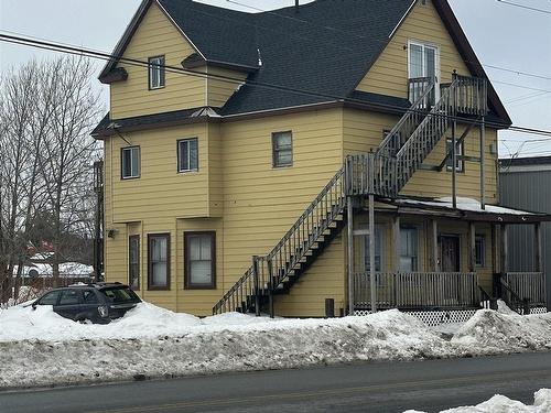 859 Victoria Road, Whitney Pier, NS 