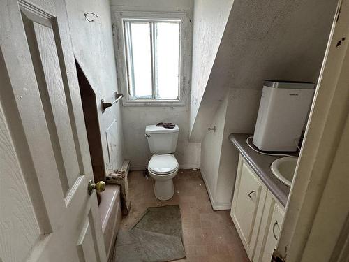 859 Victoria Road, Whitney Pier, NS 