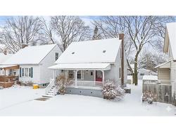 389 MITTON Street SOUTH Sarnia, ON N7T 3E8