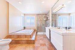 Salle de bains attenante à la CCP - 