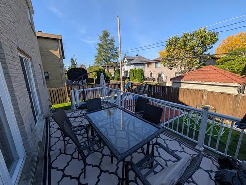 Cour - 349 Rue Roger-Pilon, Dollard-Des-Ormeaux, QC - Outdoor With Exterior